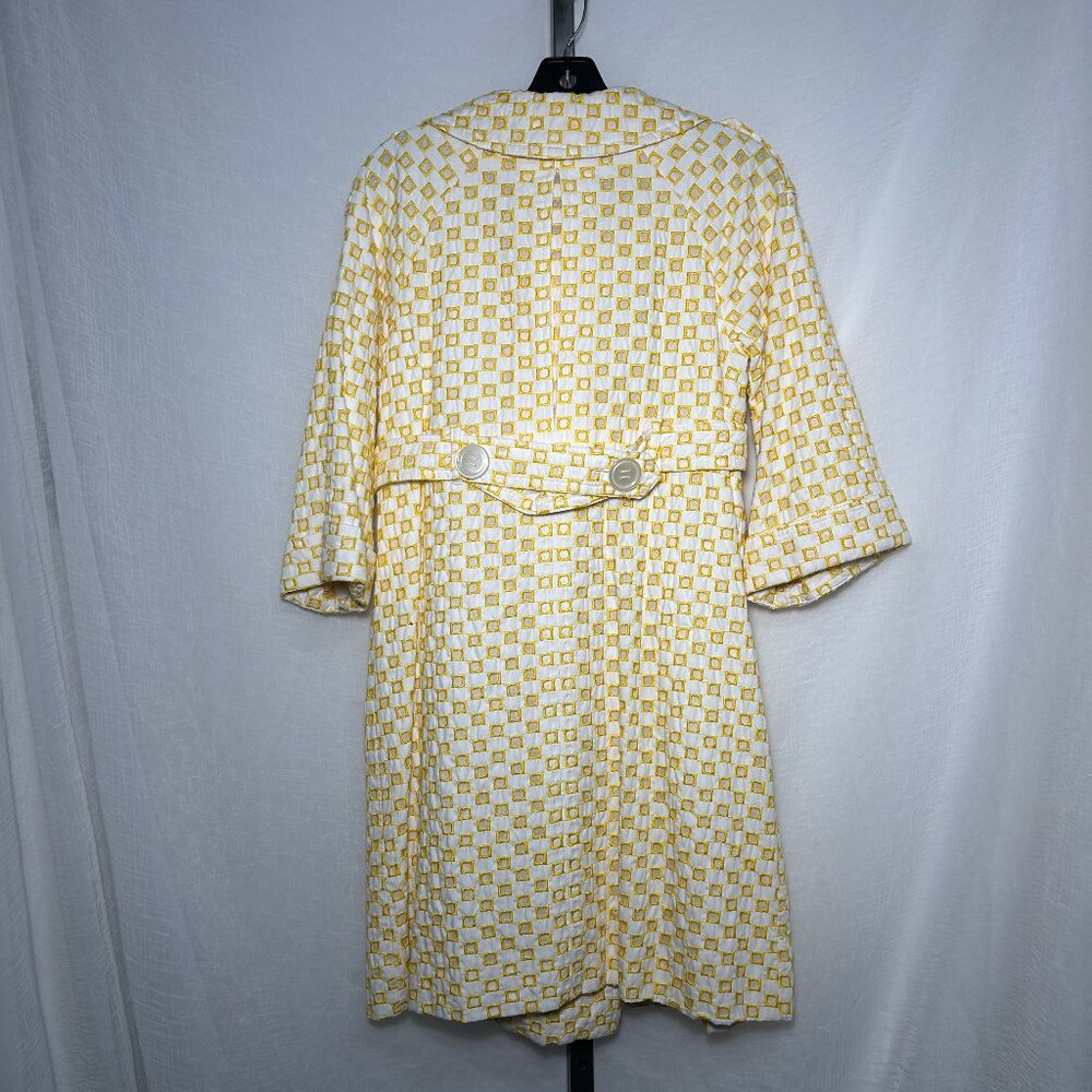NWT Cynthia Steffe Women's Size M White and‎ Yellow Spring Coat - Picture 2 of 4